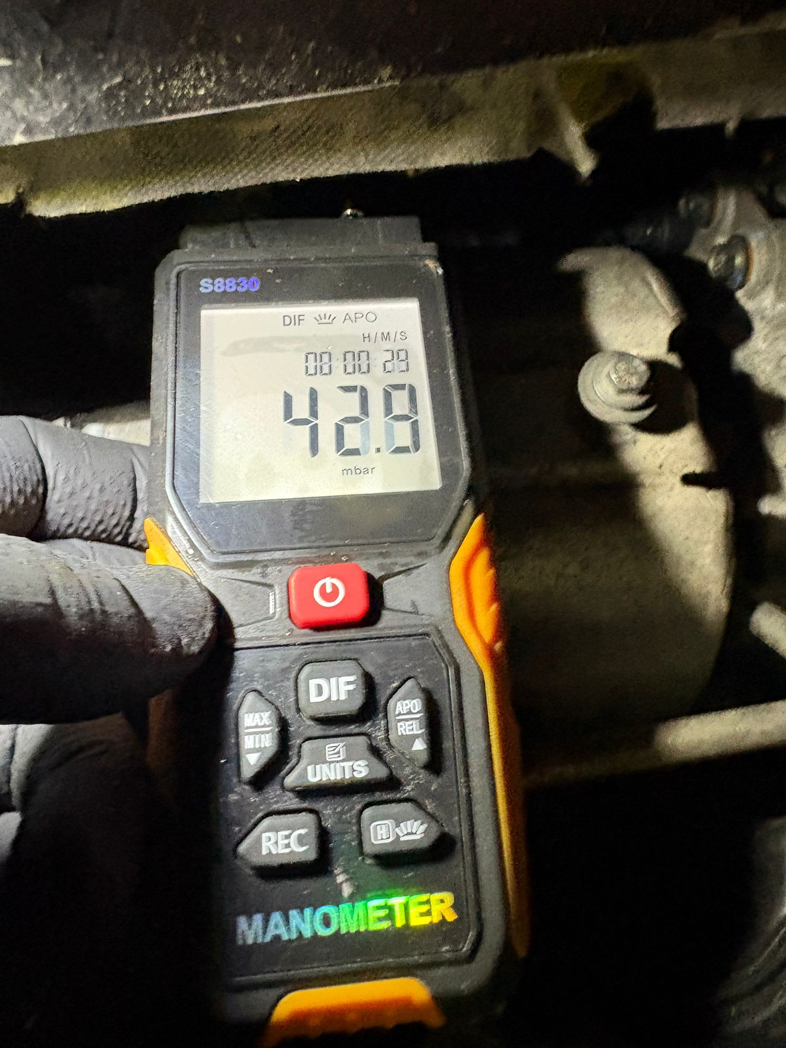 DPF Backpressure Manometer Reading 42.8 mbar