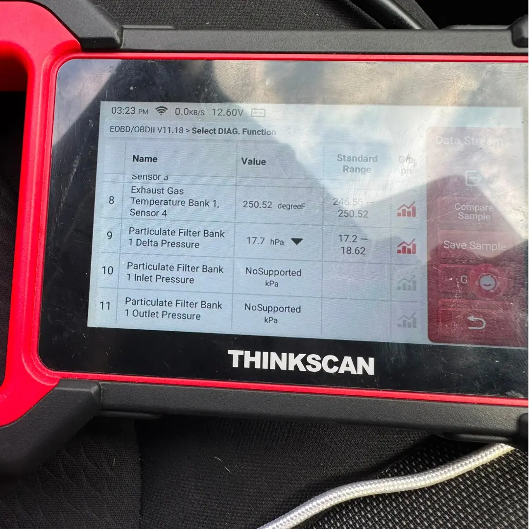 THINKSCAN diagnostic scanner showing Nissan Qashqai DPF delta pressure reduced to 17.7 hPa after cleaning.